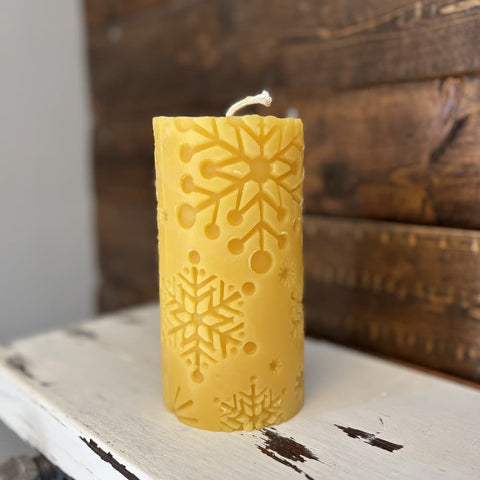 100% Beeswax Candle - Snowflake Pillar
