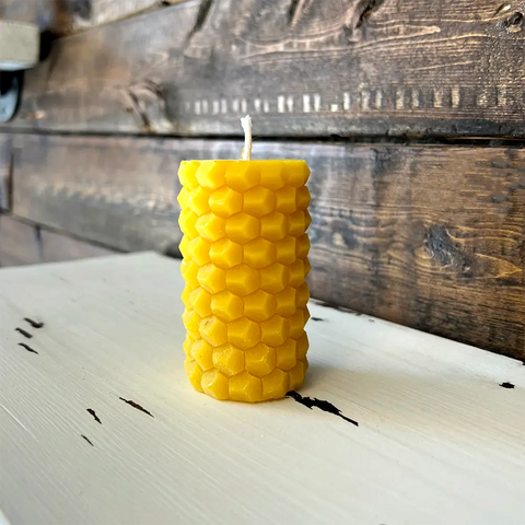 100% Beeswax Candle - Modern Honeycomb